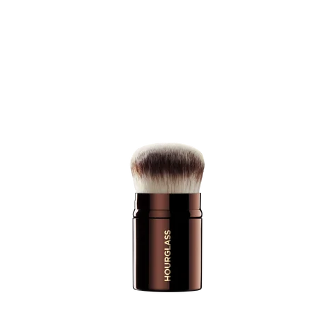 Hourglass Retractable Kabuki Brush