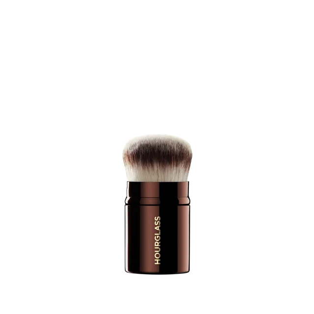 Hourglass Retractable Kabuki Brush