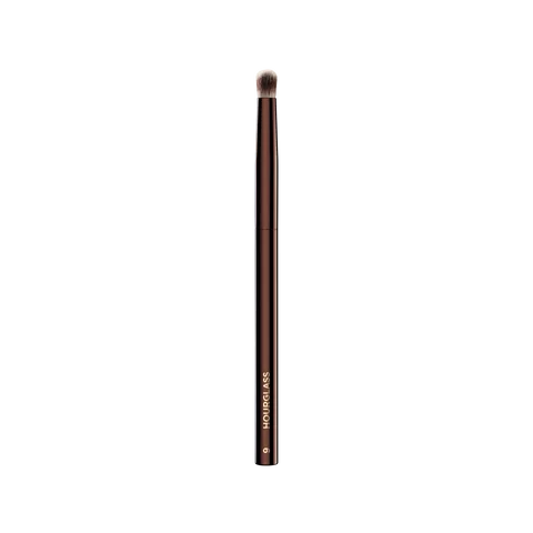 Hourglass Nº 9 Domed Shadow Brush